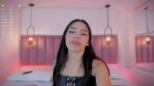 Snapshot of Haily_b chatting on 10/18/25, 08:09 Haily b online show from 10/18/25, 08:09