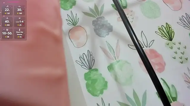 dulce victoriaa  online show from 02/26/25, 12:58