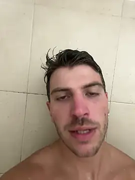 Snapshot of shuki0101 chatting on 03/11/25, 01:59 shuki0101 online show from 03/11/25, 01:59