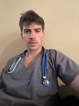 Snapshot of shuki0101 chatting on 03/11/25, 01:23 shuki0101 online show from 03/11/25, 01:23