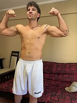 Snapshot of shuki0101 chatting on 03/20/25, 02:53 shuki0101 online show from 03/20/25, 02:53