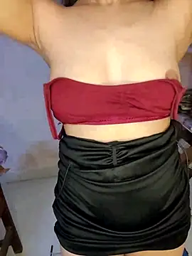 annie-Minj online show from 03/03/25, 06:55