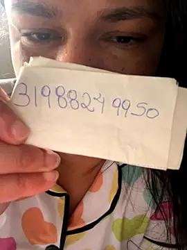 Snapshot of mel88Da chatting on 10/10/25, 01:10 mel88Da online show from 10/10/25, 01:10