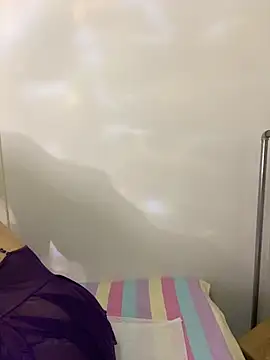 xiaowang0523 online show from 11/19/25, 07:52