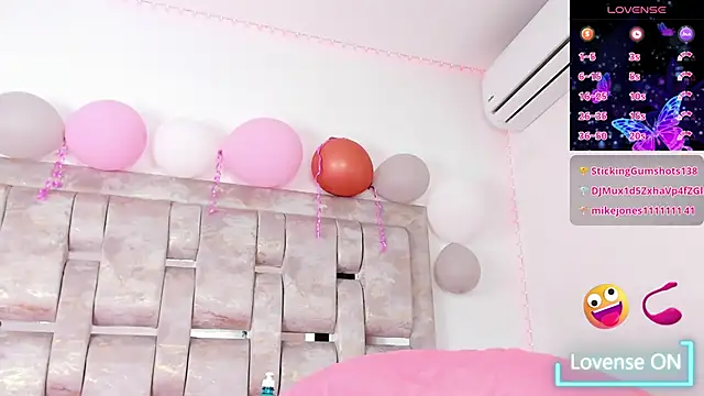 LunaaSweett online show from 03/20/25, 08:08