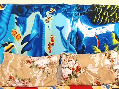 Snapshot of ChocolateClit chatting on 10/10/25, 04:17 ChocolateClit online show from 10/10/25, 04:17