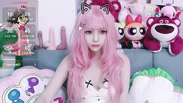 chenenna7 online show from 10/13/25, 02:17