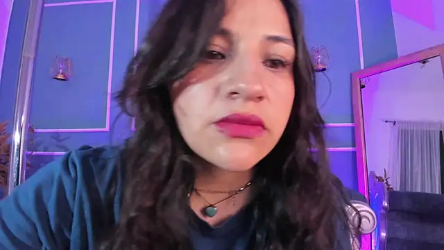 TaraTaylorr online show from 10/12/25, 01:59