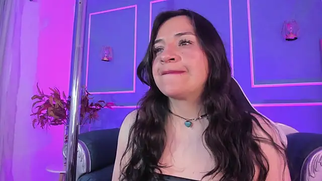 TaraTaylorr online show from 10/21/25, 02:45