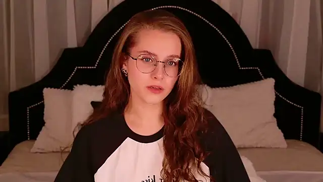 RileyMimicho online show from 09/28/25, 08:47