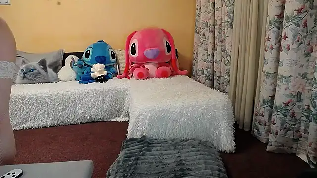 Maddison Summer online show from 10/08/25, 09:23