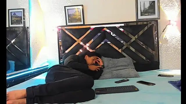 amelia noe online show from 10/04/25, 06:44