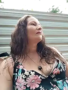 Sexy-Woman-Mature online show from 03/04/25, 01:28