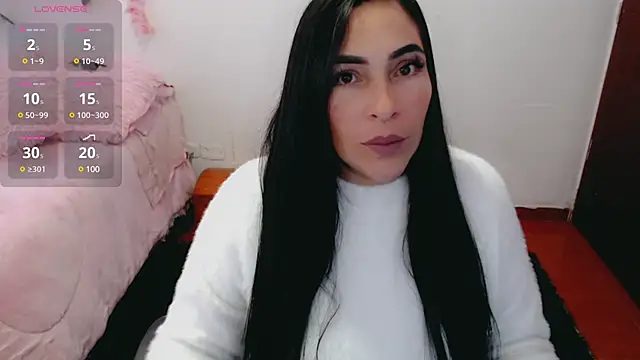 Snapshot of luna_lgomez_ chatting on 03/04/25, 10:02 luna lgomez online show from 03/04/25, 10:02