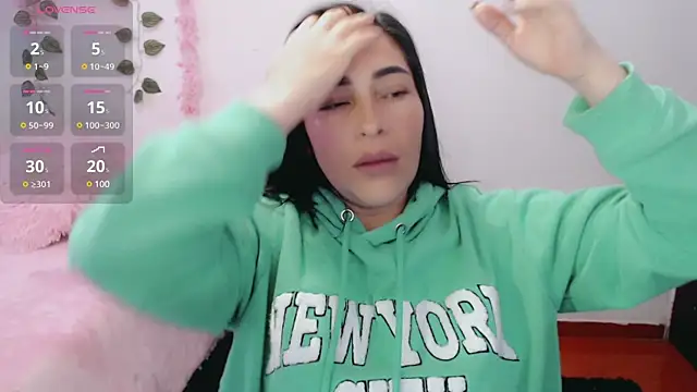 Snapshot of luna_lgomez_ chatting on 03/13/25, 11:19 luna lgomez online show from 03/13/25, 11:19