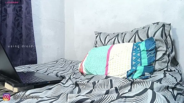 Thony444 online show from 11/05/25, 05:51