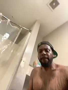 Snapshot of Mouththisbigdick chatting on 03/08/25, 04:50 Mouththisbigdick online show from 03/08/25, 04:50