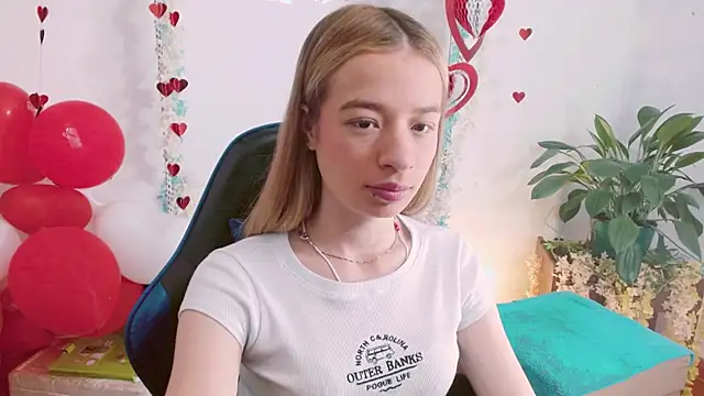 Snapshot of hannah_026 chatting on 09/26/25, 11:58 hannah 026 online show from 09/26/25, 11:58