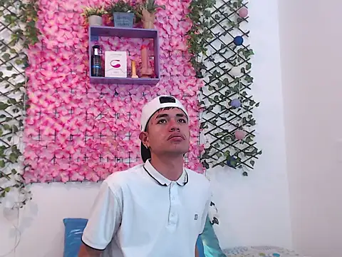 willians   0 online show from 10/21/25, 04:13