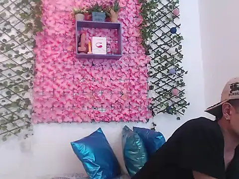 willians   0 online show from 10/25/25, 01:24