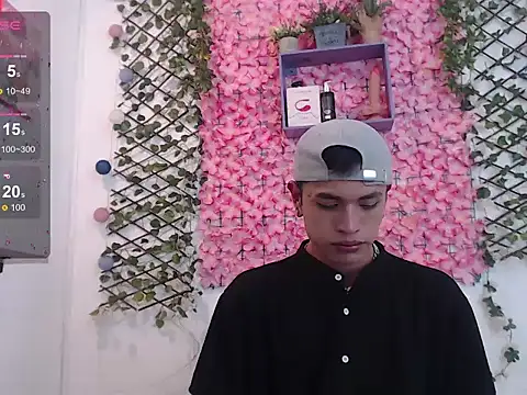 willians   0 online show from 10/31/25, 02:45