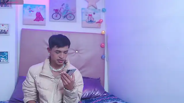 willians   0 online show from 11/16/25, 03:56