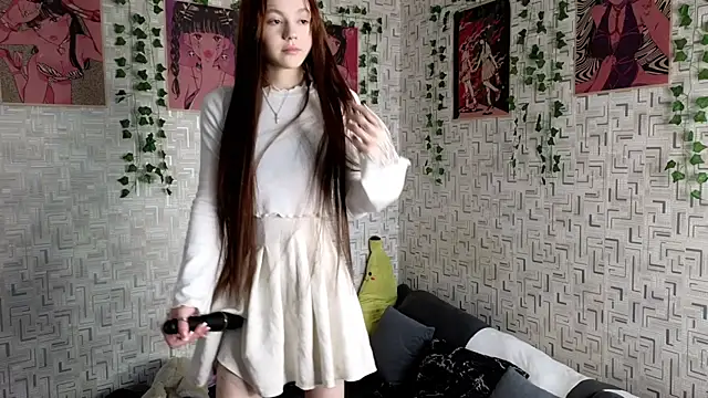 Snapshot of Lusy_PickMe chatting on 03/02/25, 04:07 Lusy PickMe online show from 03/02/25, 04:07