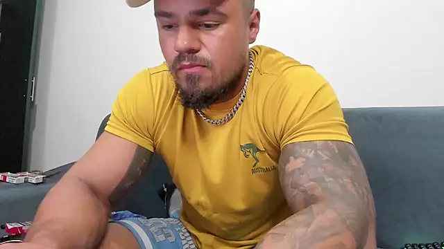 Tiberius hunk online show from 03/21/25, 06:38