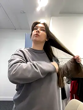 Snapshot of HannaJohnson chatting on 11/06/25, 06:14 HannaJohnson online show from 11/06/25, 06:14