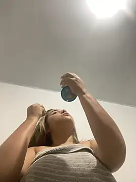 lunaxxx 69 online show from 10/12/25, 01:15