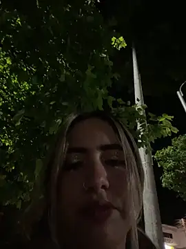 lunaxxx 69 online show from 10/18/25, 12:02