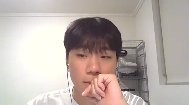 sdamvo2 online show from 03/03/25, 01:42