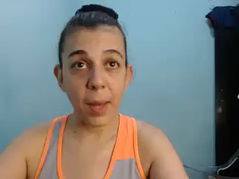 luli angel online show from 10/28/25, 01:09