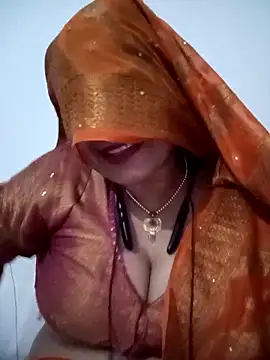 Snapshot of Neha-Bhabhi-Rasily chatting on 10/12/25, 04:39 Neha-Bhabhi-Rasily online show from 10/12/25, 04:39