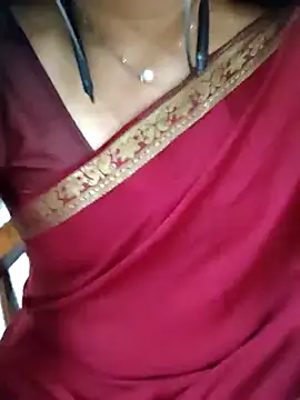 ashmitha online show from 10/28/25, 06:39