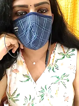 ashmitha online show from 11/11/25, 03:34