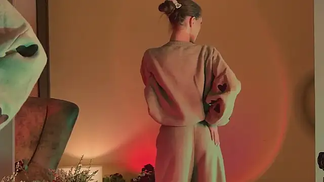 Snapshot of Amanda_River chatting on 09/14/25, 07:57 Amanda River online show from 09/14/25, 07:57