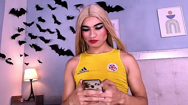 Emily Castillo 1 online show from 11/12/25, 04:35