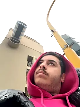 ategurl192 online show from 11/18/25, 06:51