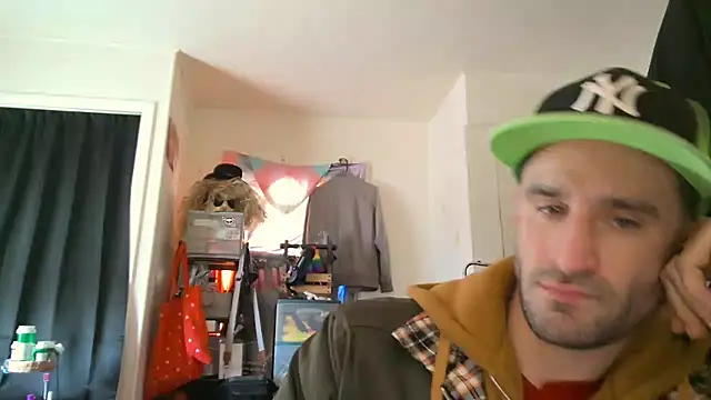 weknowourworth6999 online show from 10/02/25, 06:26