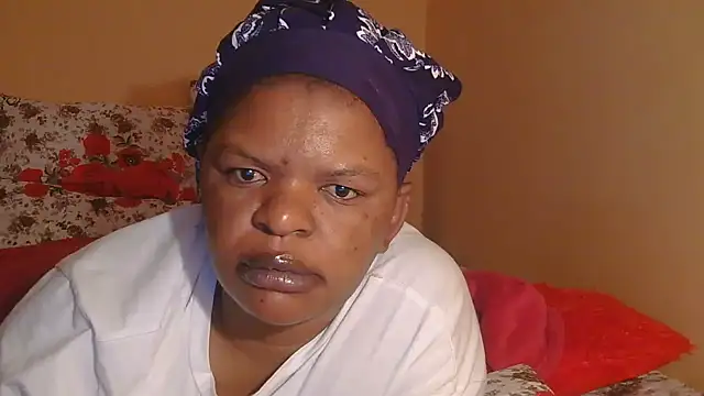 ebony rose11 online show from 10/08/25, 02:20