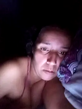 Snapshot of Jenny_gir25 chatting on 10/13/25, 02:55 Jenny gir25 online show from 10/13/25, 02:55