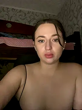 AlisaQSky online show from 10/17/25, 08:44