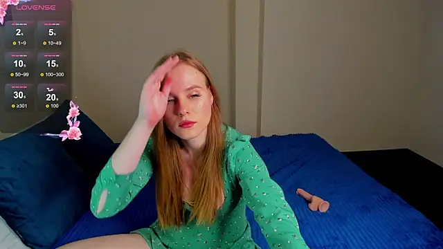 Snapshot of EvaTheHeart chatting on 03/21/25, 01:56 EvaTheHeart online show from 03/21/25, 01:56