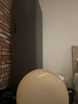 hello038038 online show from 11/25/25, 02:39