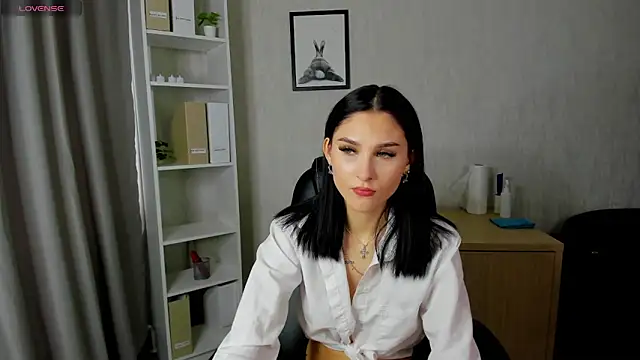Snapshot of Erika_Flame chatting on 03/19/25, 08:23 Erika Flame online show from 03/19/25, 08:23