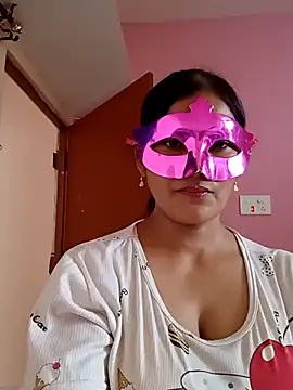 Snapshot of Ronak_kaur chatting on 10/23/25, 05:51 Ronak kaur online show from 10/23/25, 05:51