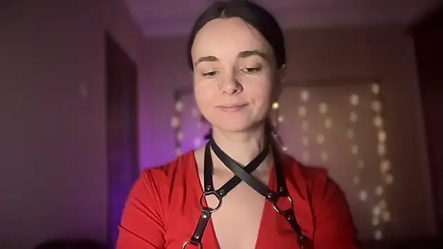 lanaloulou online show from 09/15/25, 11:38