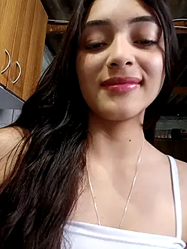 Valen Person online show from 10/11/25, 04:27