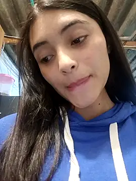 Valen Person online show from 11/02/25, 10:12